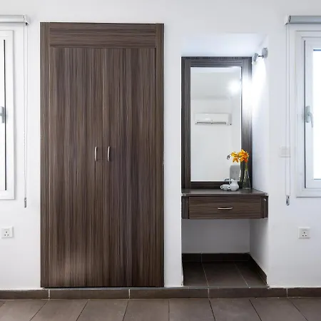 Bright, Charming, And Well-Planned Vacation Flat For Friends All Yours Apartament *