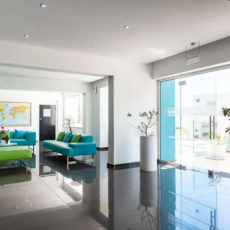 Apartament Bright, Charming, And Well-Planned Vacation Flat For Friends All Yours Ajia Napa