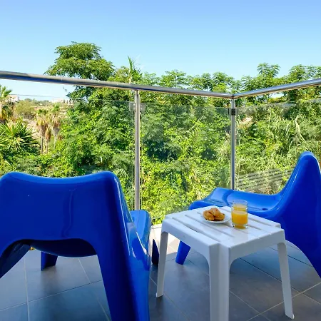 Bright, Charming, And Well-Planned Vacation Flat For Friends All Yours Lägenhet *