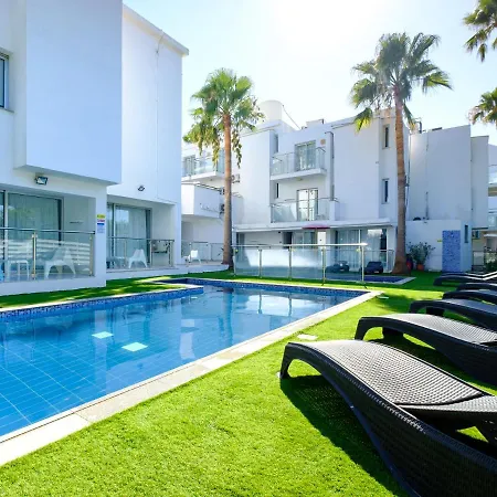 Bright, Charming, And Well-Planned Vacation Flat For Friends All Yours Apartment Agia Napa